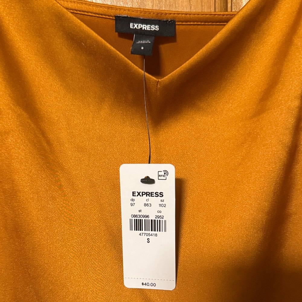 Express Mustard Yellow Camisole NWT - Picture 3 of 5